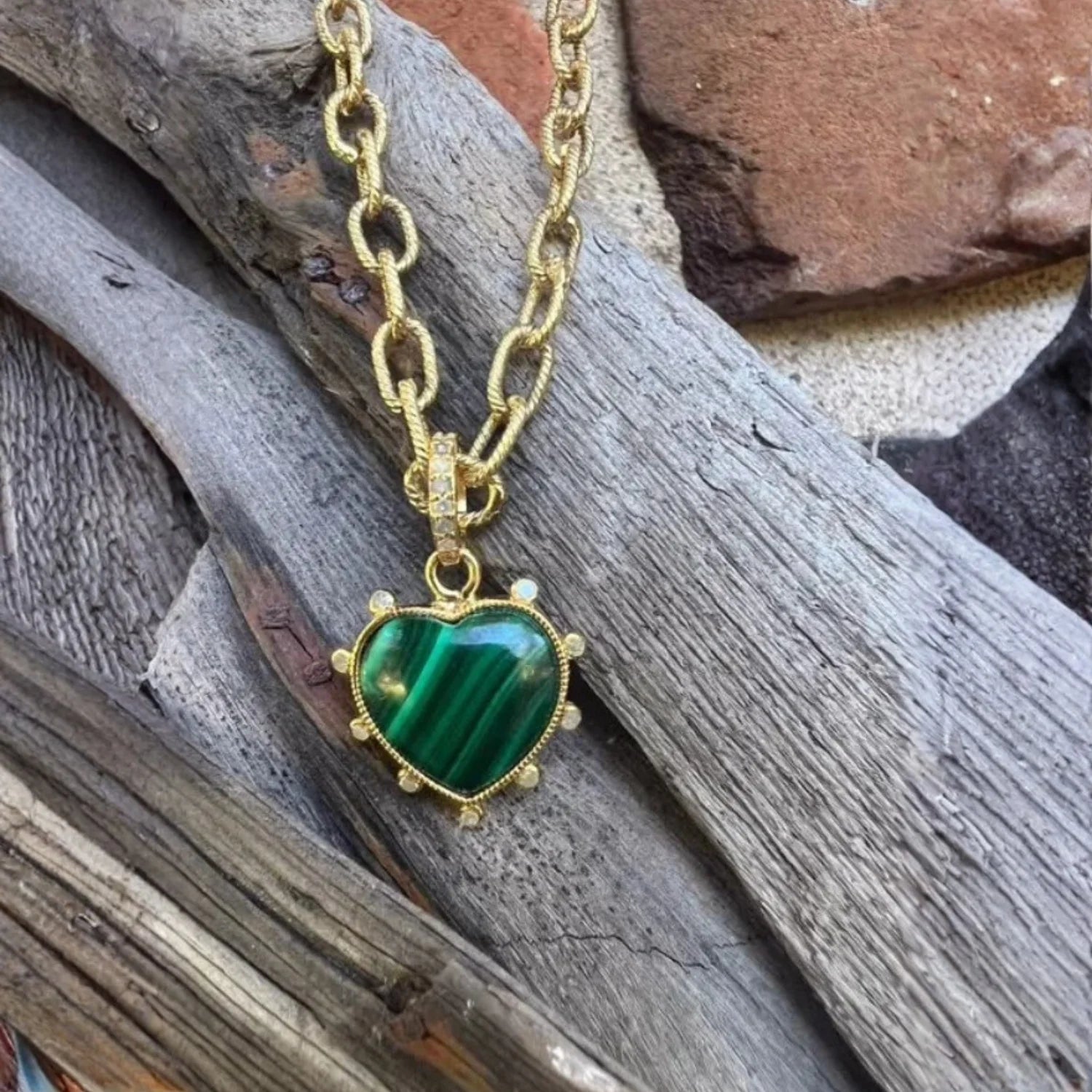 Makhala Heart Malachite Charm