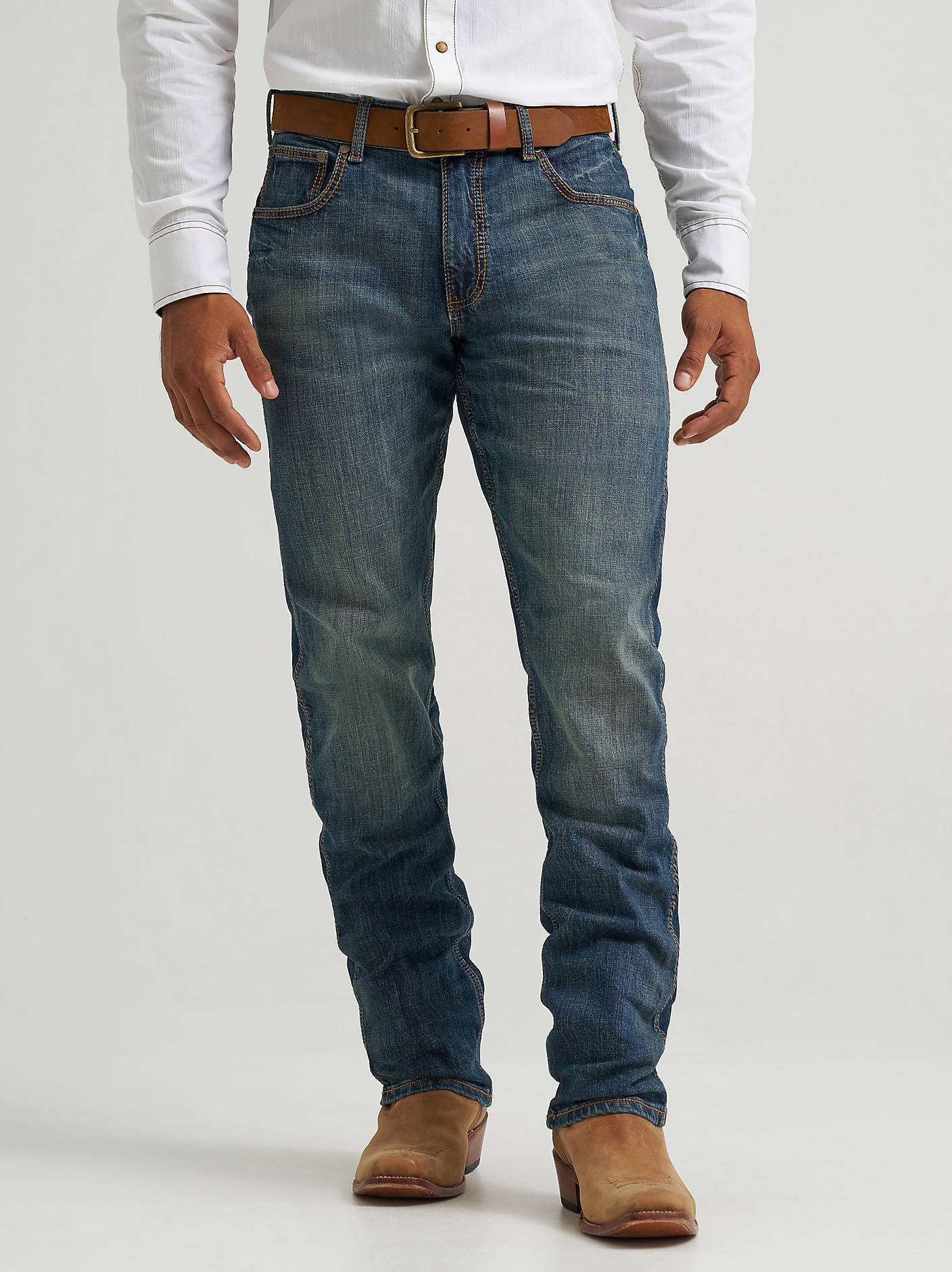 Wrangler Mens Retro Slim Straight Bozeman mens bottoms jeans denim cowboy wrangler slim jeans free shipping at boltranchstore.com mens rodeo jeans mens family photo outfit