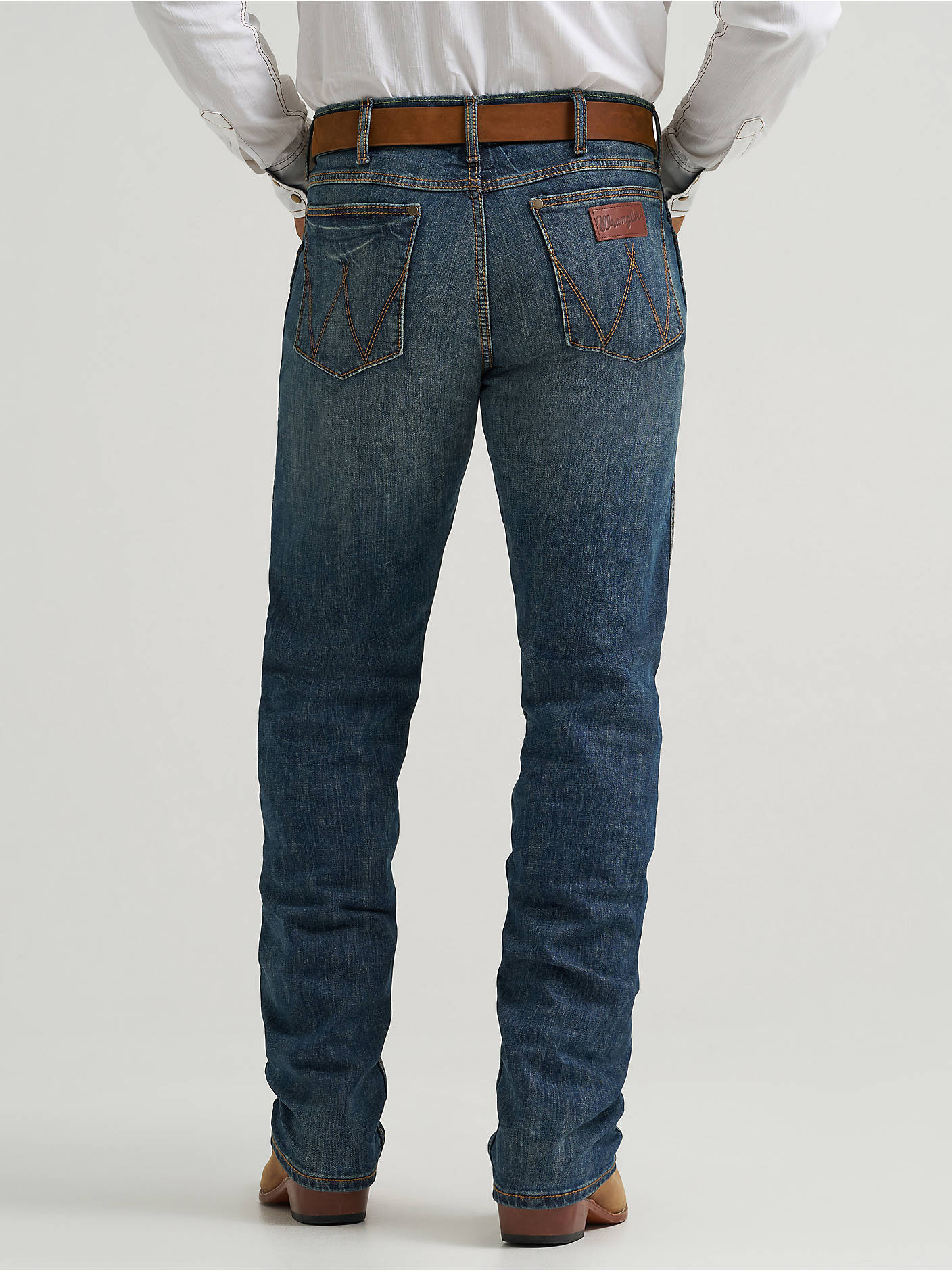 Mens fashion western clothing Utah Wrangler Mens Retro Slim Fit Straight Leg Jean Bozeman SKU WLT88BZ
