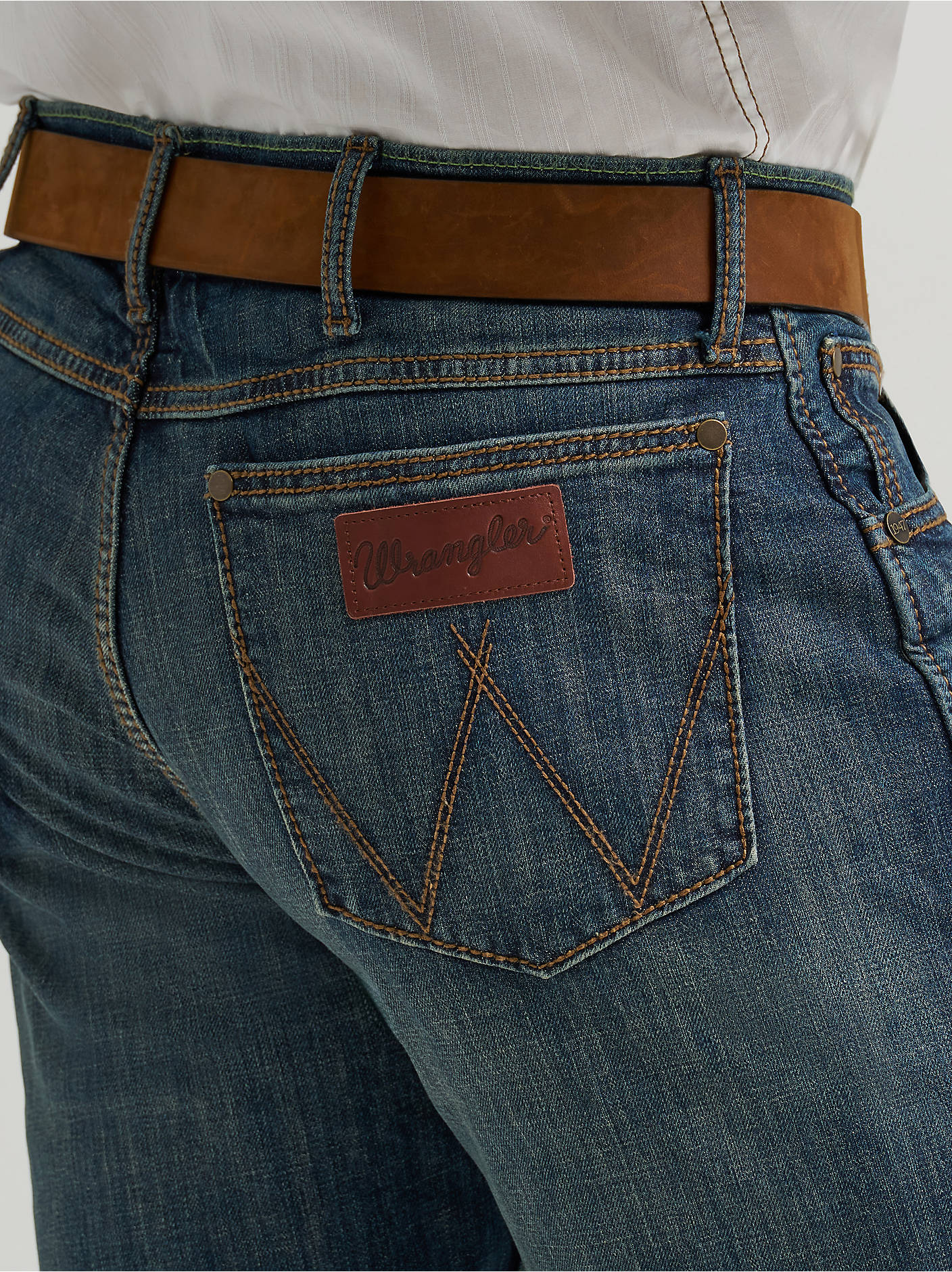 Western clothing Utah mens rodeo Wrangler Mens Retro Slim Fit Straight Leg Jean Bozeman SKU WLT88BZ