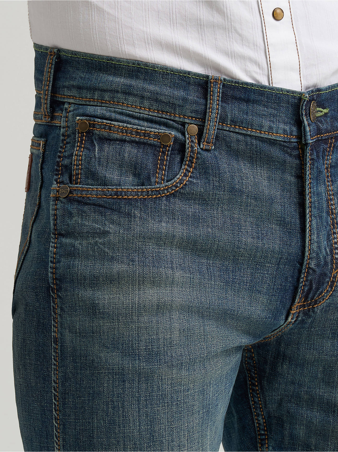 Utah mens rodeo western fashion Wrangler Mens Retro Slim Fit Straight Leg Jean Bozeman SKU WLT88BZ