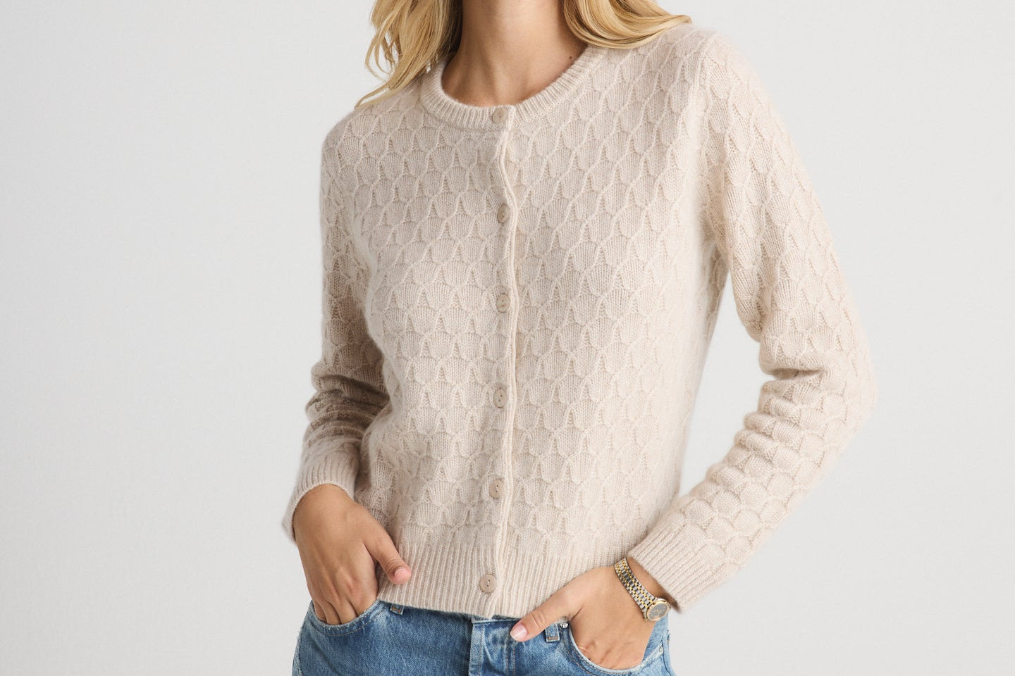 W Cashmere AURELIA Cardigan Oatmeal warm ivory 100 percent cashmere button front cardigan womens western boutique Utah SKU 25FHA0121