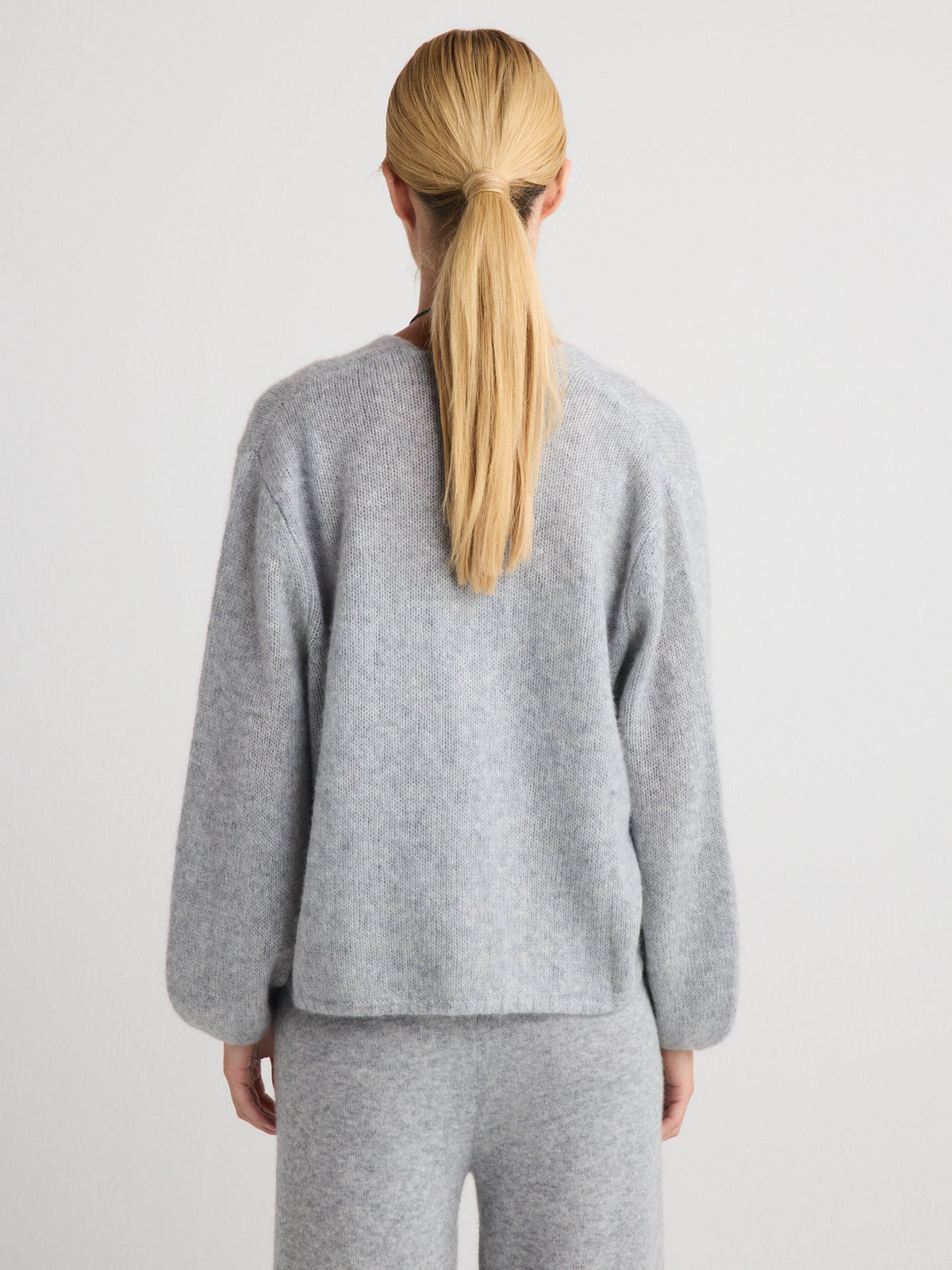 W Cashmere Juniper Cardigan Flint