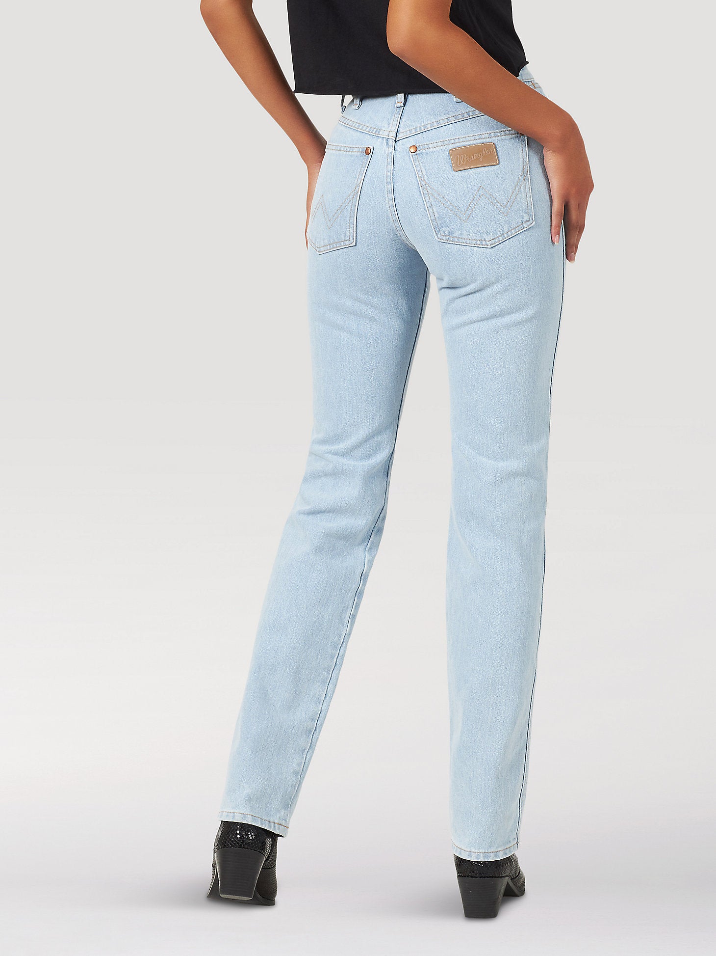 Wrangler Natural Rise Womens Pants - Bleach