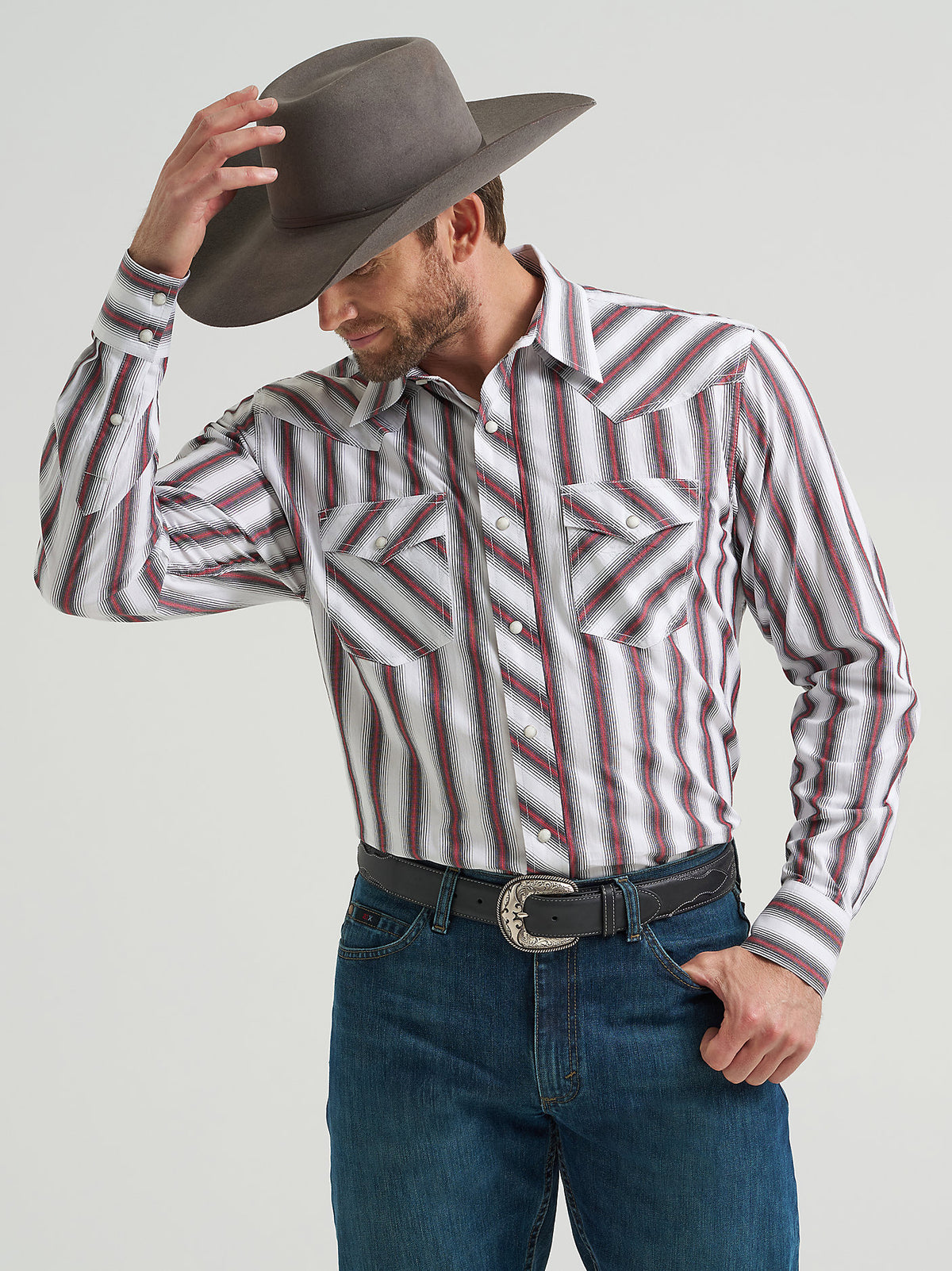 Wrangler Mens 20X Competition Advanced Comfort Snap Shirt a long sleeve shirt in brushpopper red western snap shirt at boltranchstore.com