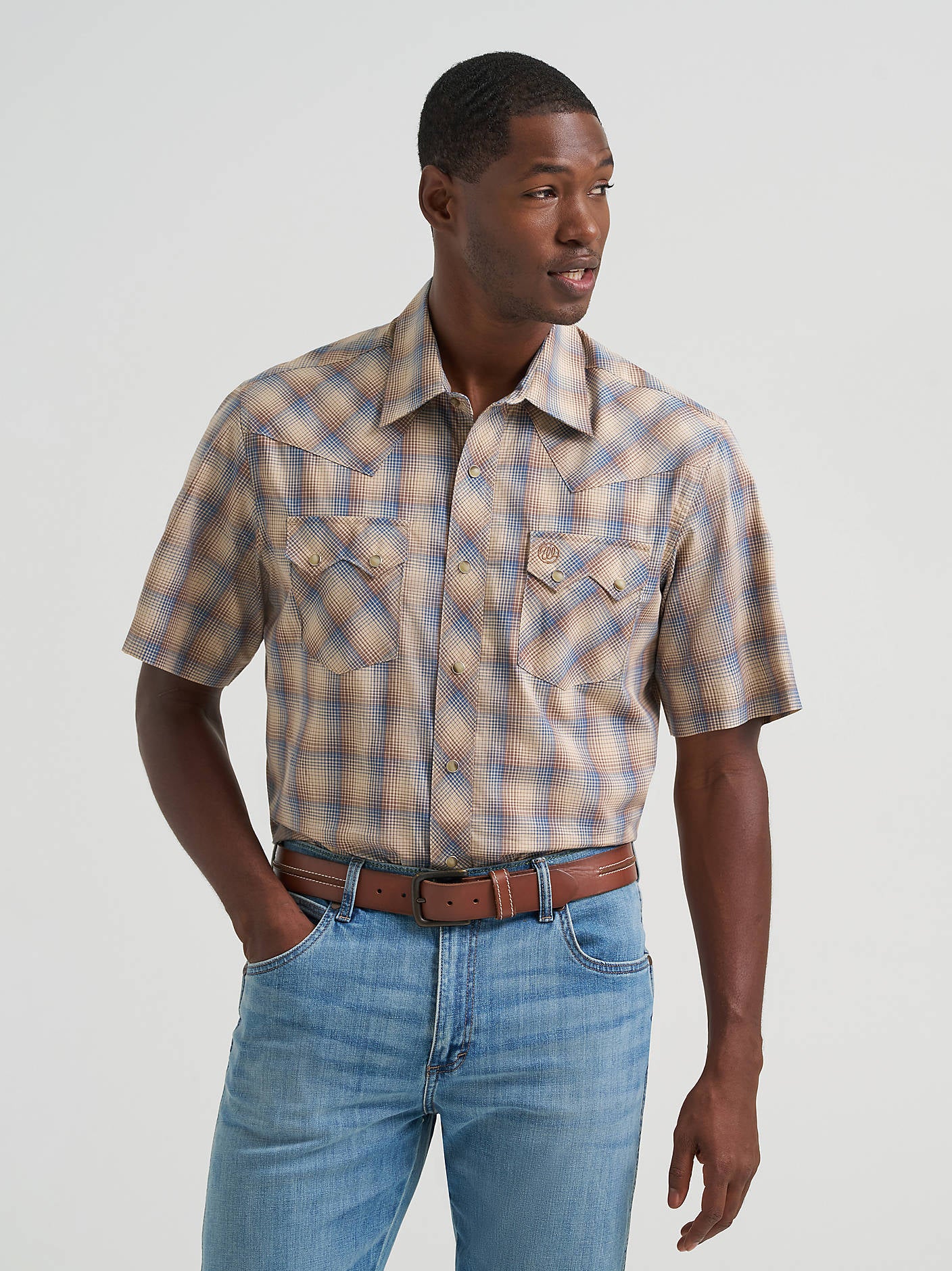 Wrangler Mens Retro Sawtooth Shirt shop at boltranchstore.com western wear