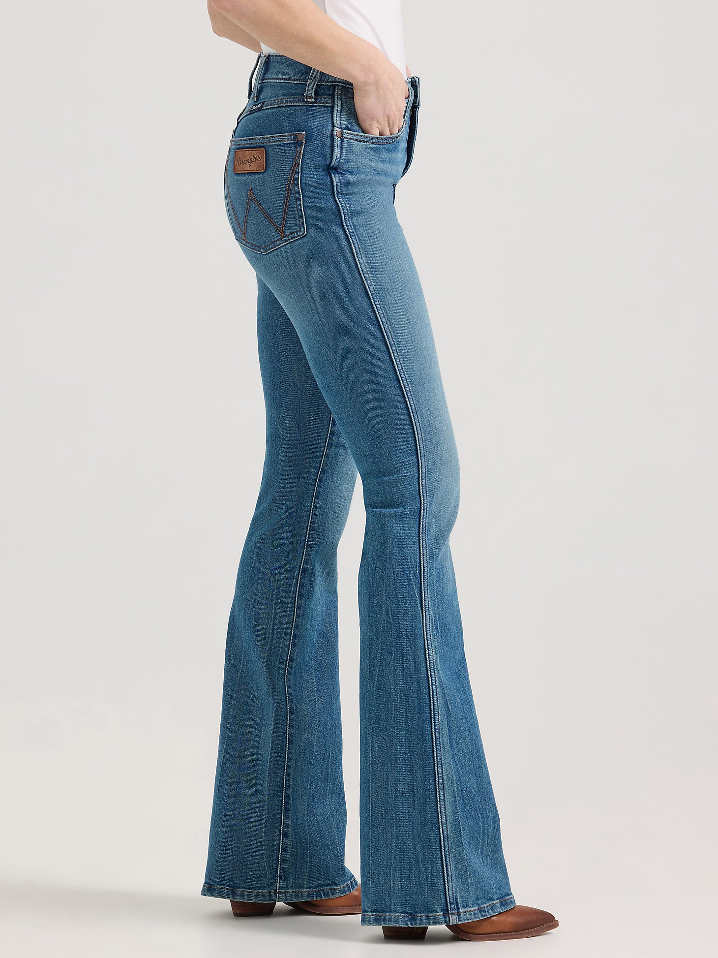 Wrangler Women Retro Bailey High Rise Flare Pant side