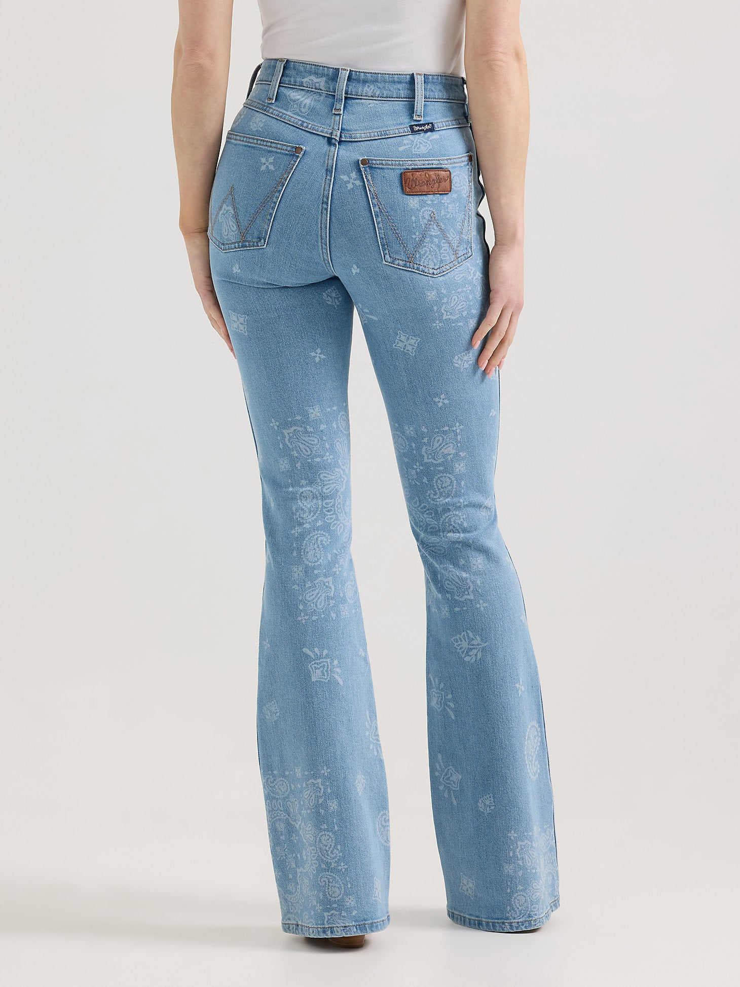 Wrangler Womens Bailey High Rise Printed Flare back