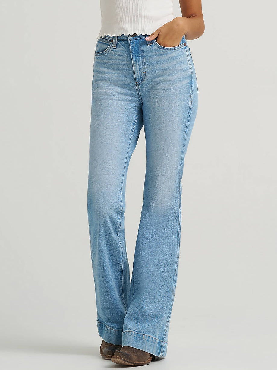 Wrangler Womens Retro Bailey High Rise Trouser jean in a faded light blue wide hem on bottom a perfect rodeo jean at boltranchstore.com