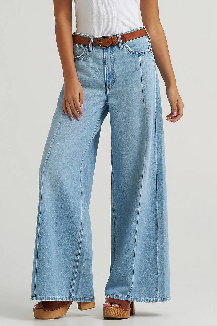 wrangler bailey high rise wide leg seams down the middle light blue light brown stitching boltranchstore.com