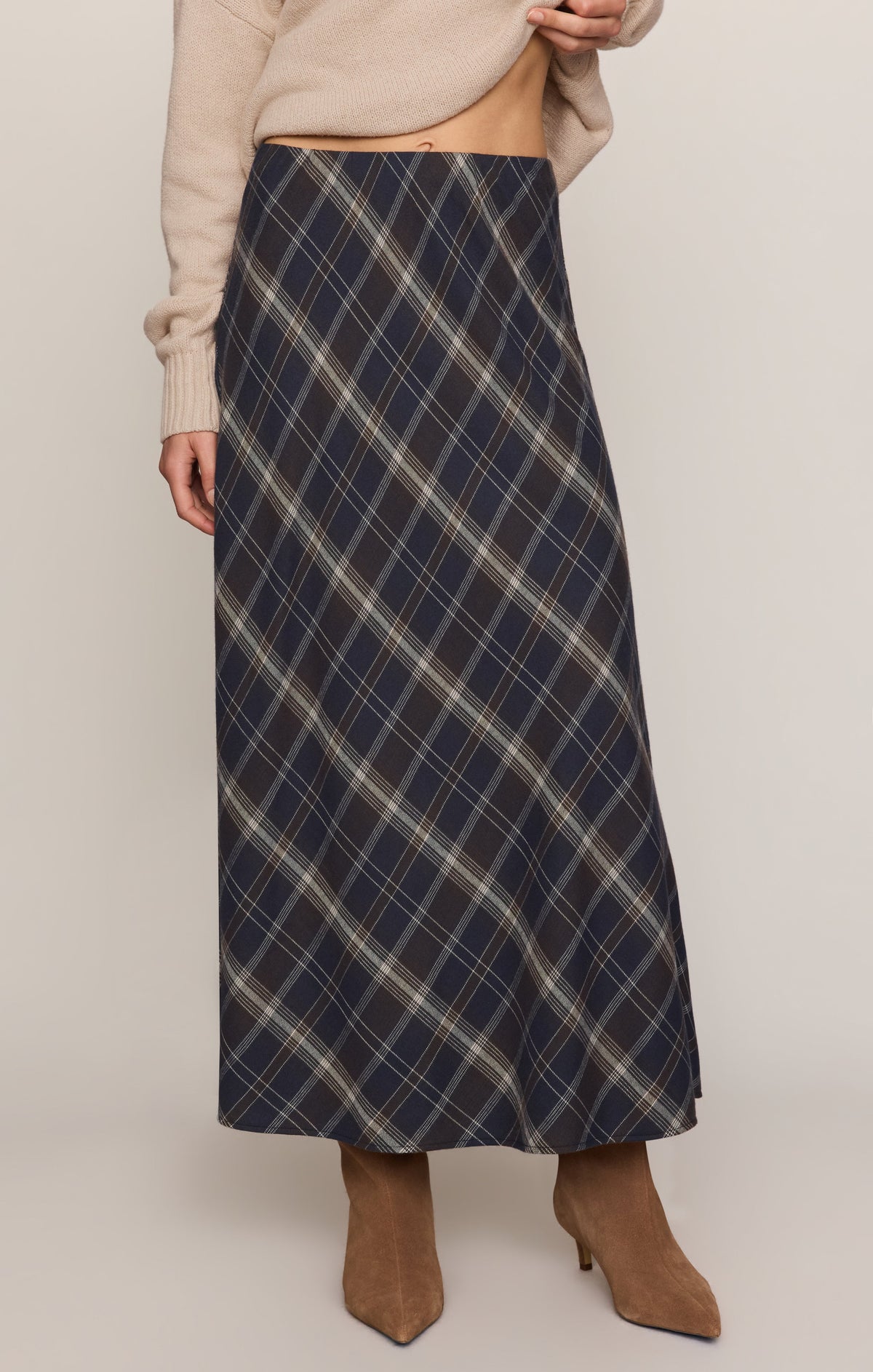 Z Supply Crestview Plaid Maxi Skirt Eclipse eclipse plaid rayon flannel maxi skirt womens western boutique Utah SKU ZK264201SECP
