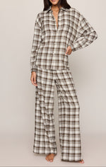 Z Supply River Plaid Button Up Cocoa Bean easy layering shirt worn open or buttoned for everyday western fashion Kamas