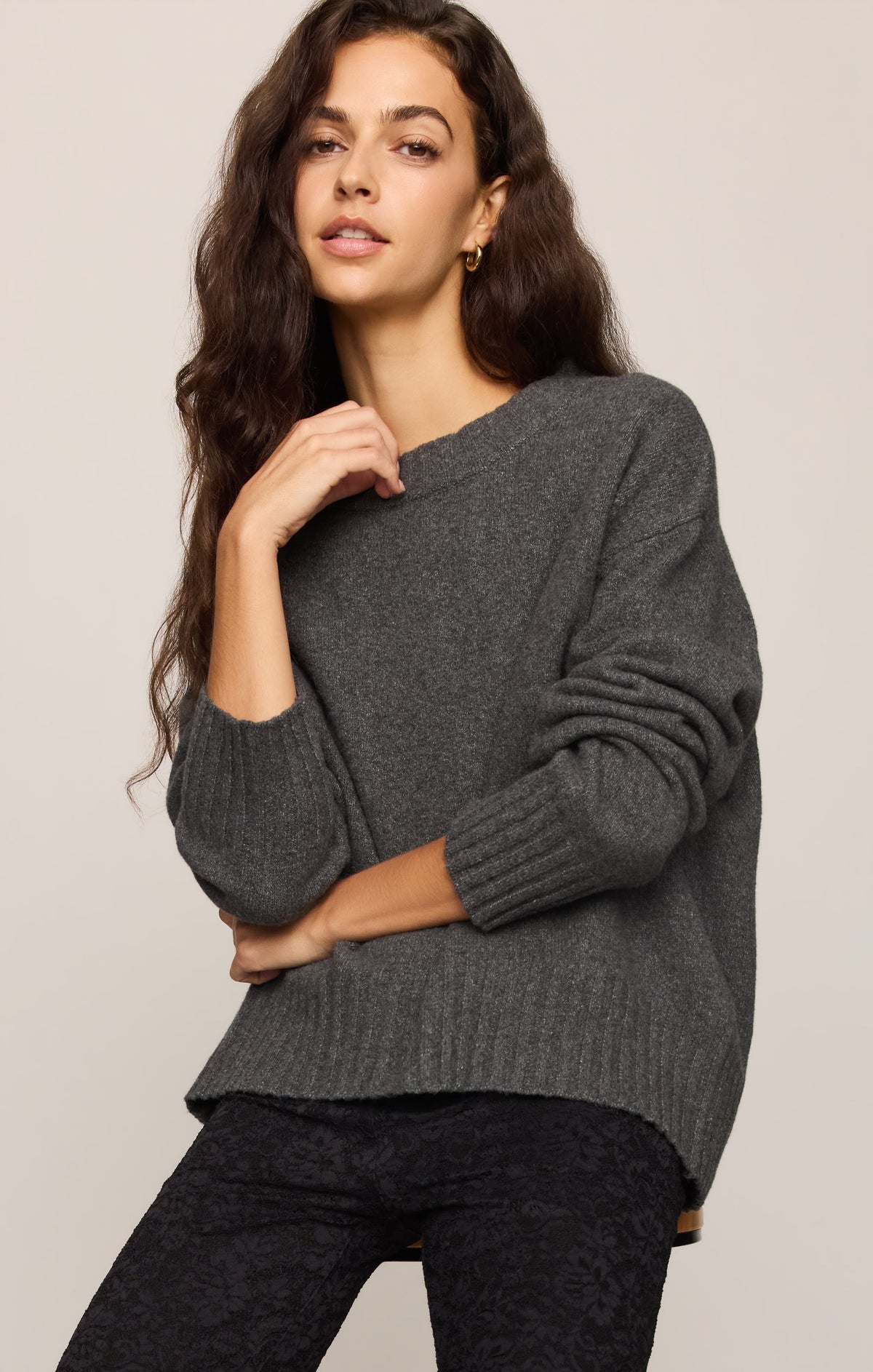 Z Supply Eastwell Pullover Sweater Charcoal Heather ribbed trim finishing the knit in a deep charcoal heather tone