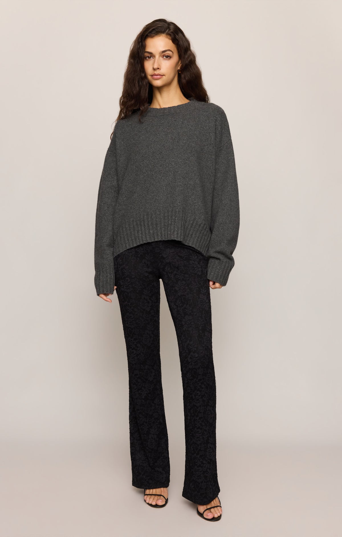 Z Supply Eastwell Pullover Sweater Charcoal Heather everyday sweater for ranch wear and cool evenings near Park City