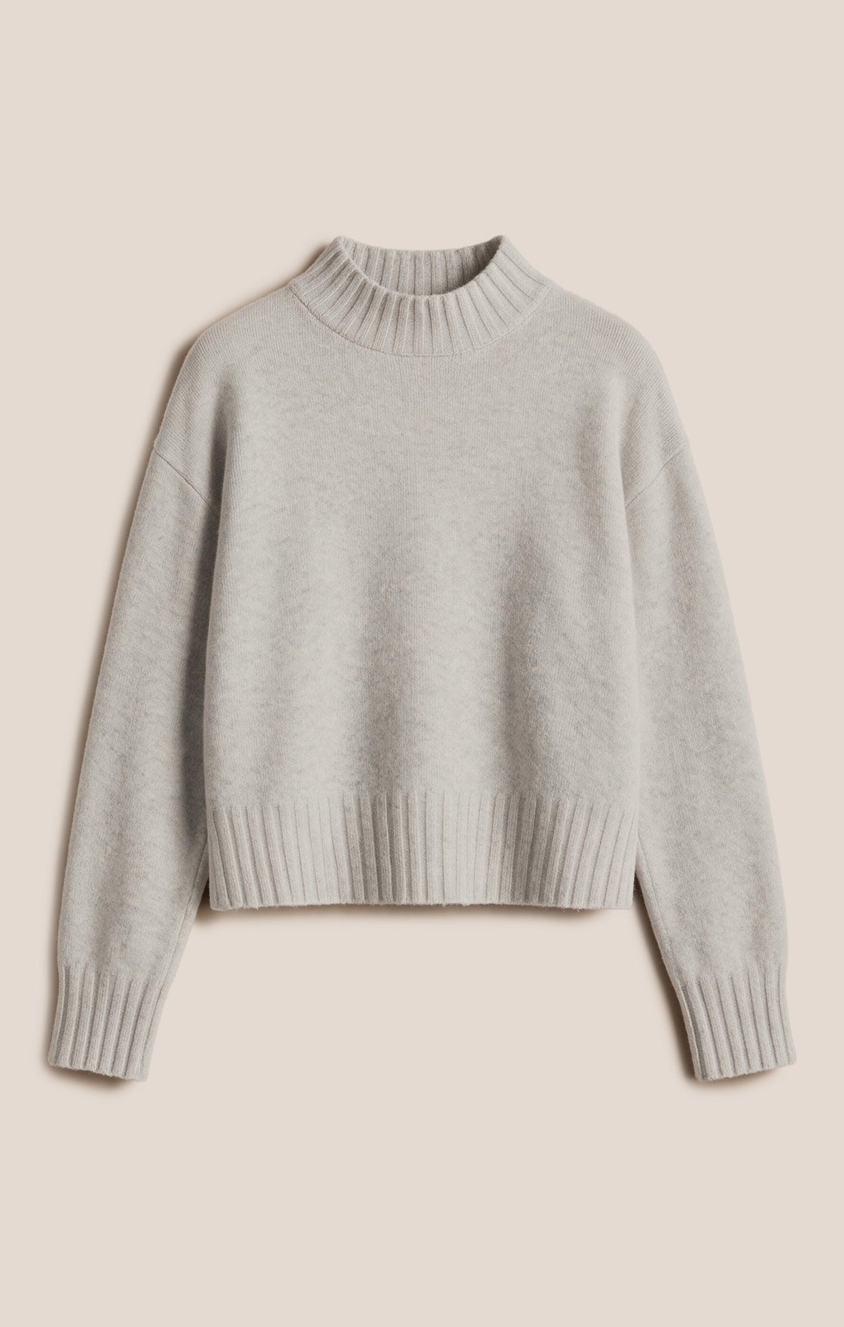 Z Supply Eastwell Pullover Sweater Feather Grey simple pullover shape in a neutral feather grey cowgirl