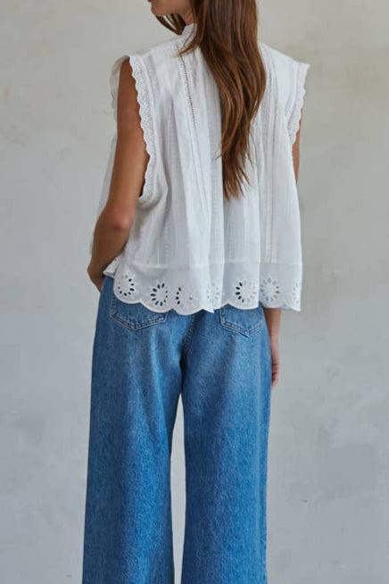 Willow Eyelet Button Down Sleeveless Top