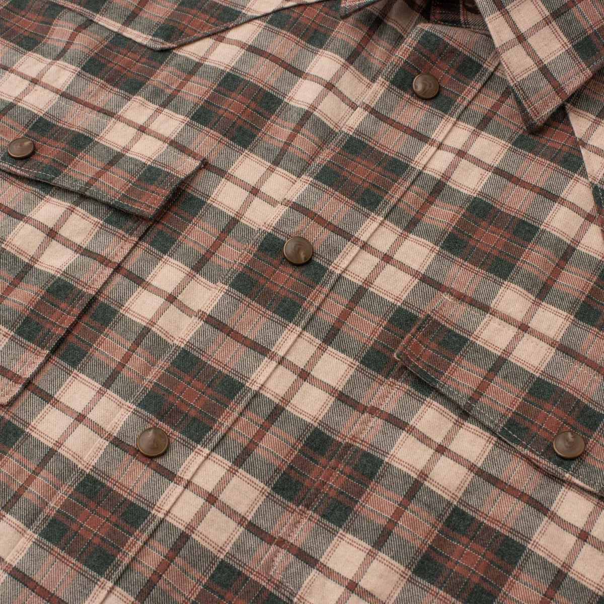 Madison Creek Outfitters Bisley Western Shirt Ivory Green Plaid dark pearl snaps and saddle stitching cowboy style Kamas