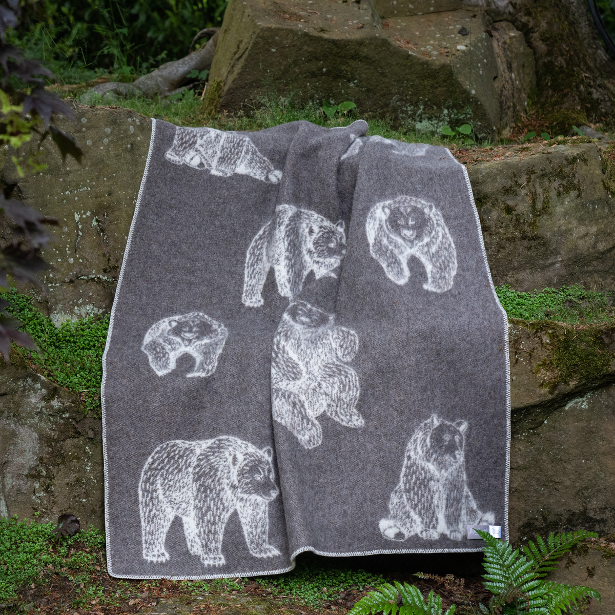 JJ Textile Bear Wool Blanket