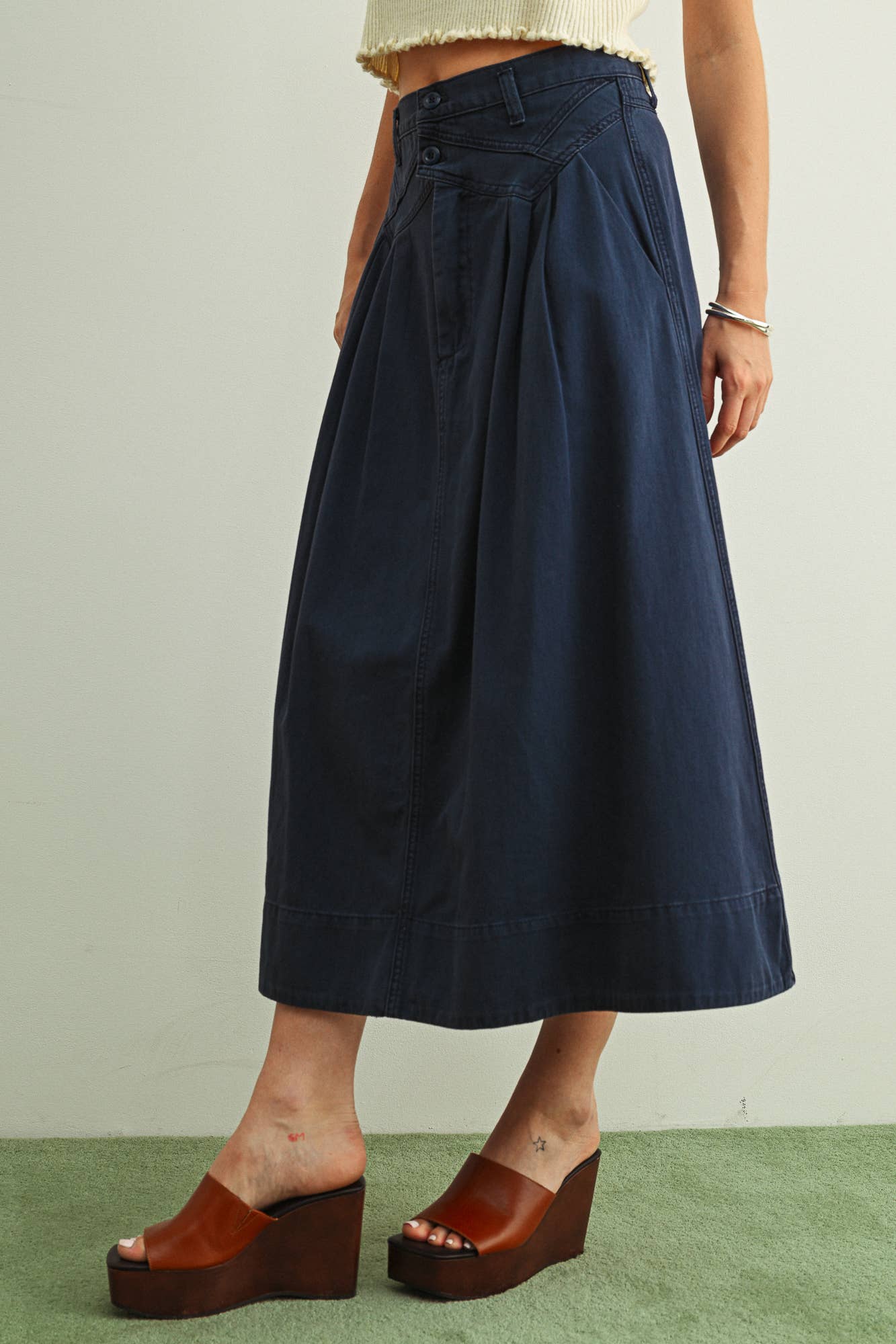 Millie Mini Cleat Long Skirt