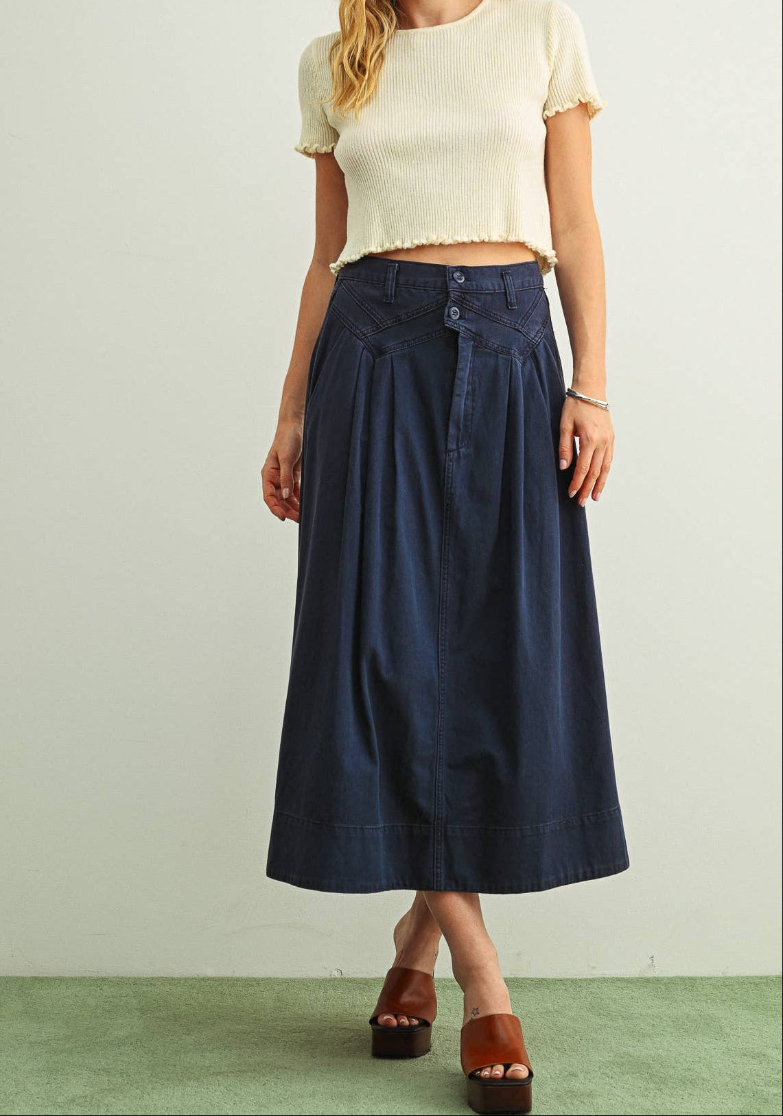 Millie Mini Cleat Long Skirt