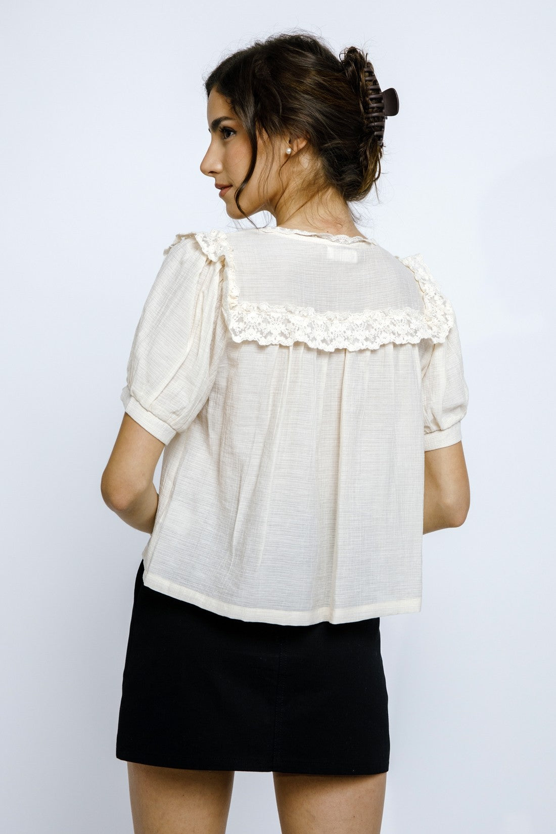 Monochromatic Crepe Peter Pan Blouse