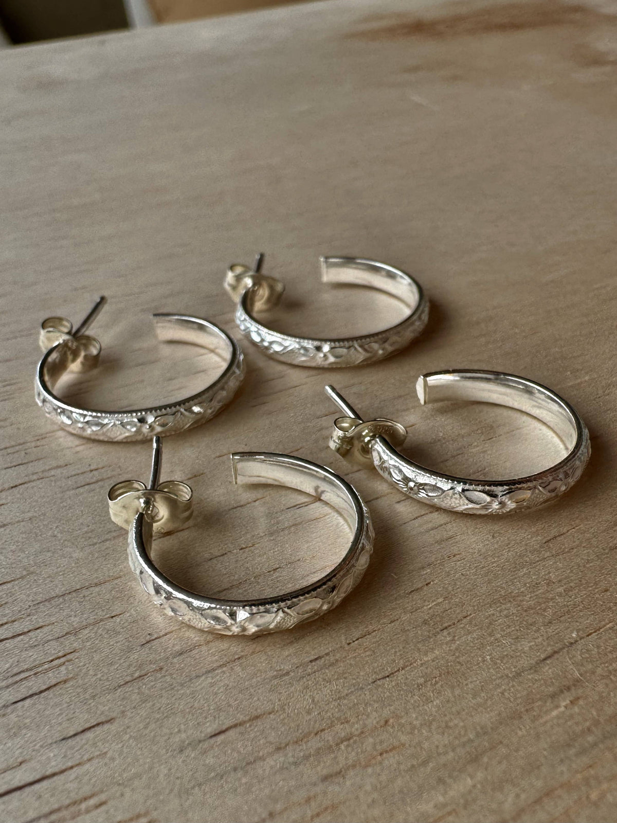 Diamond Pattern Stud Hoops