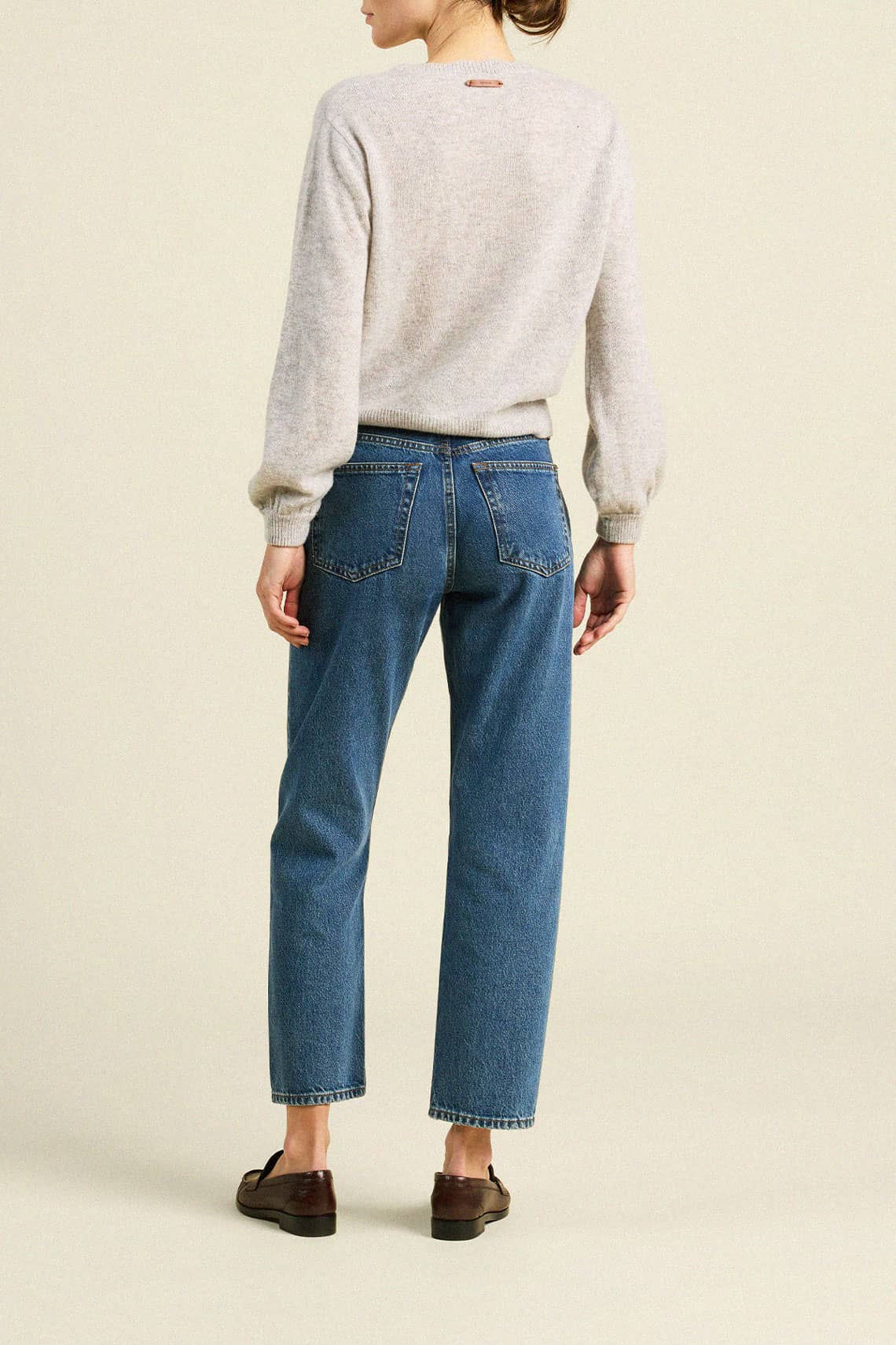 Trovata Kate Sweater Grey easy layering knit for cool ranch mornings and everyday womens fashion Park City